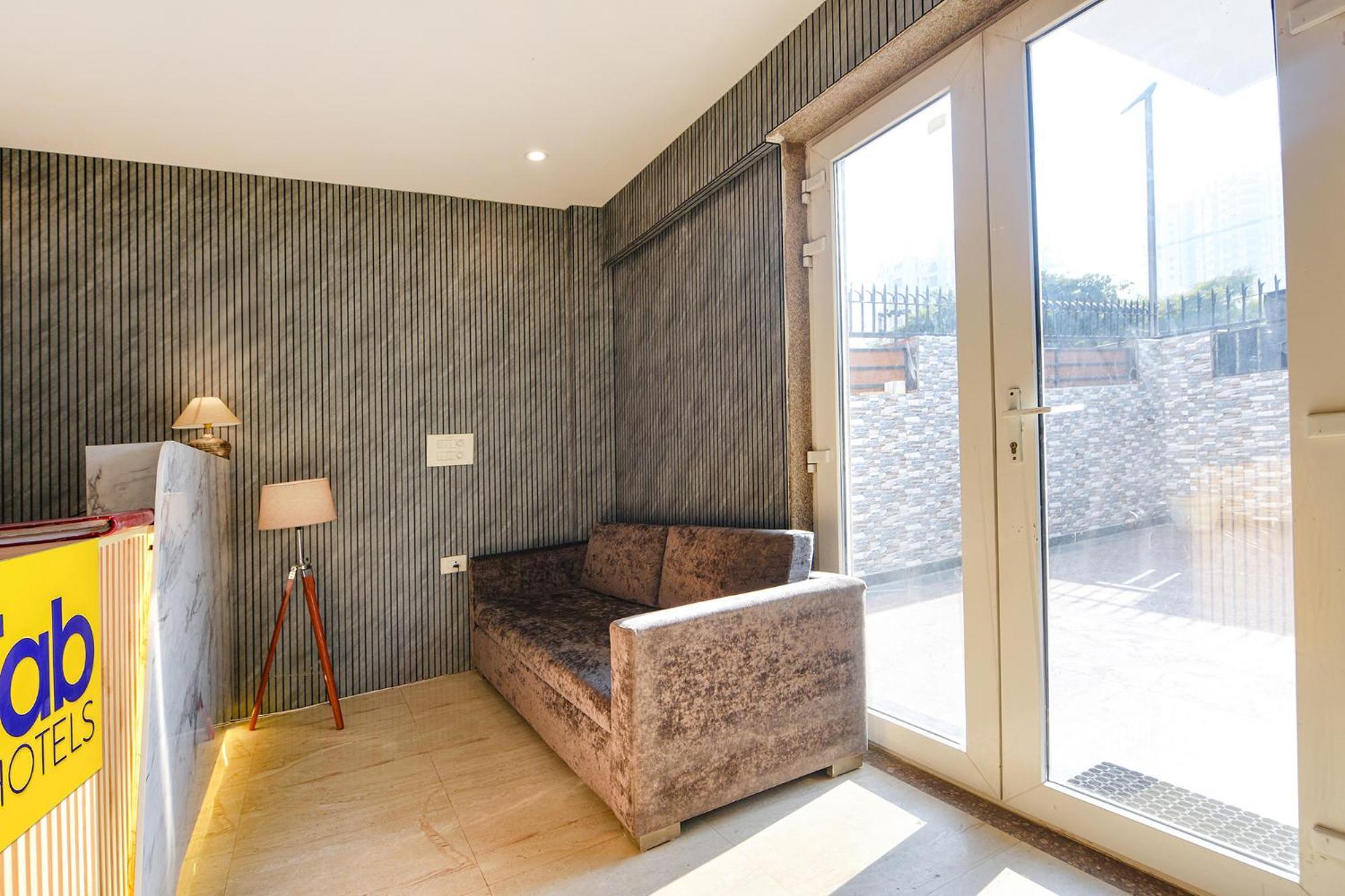 Fabhotel Ar Suites Γκουργκάον Εξωτερικό φωτογραφία